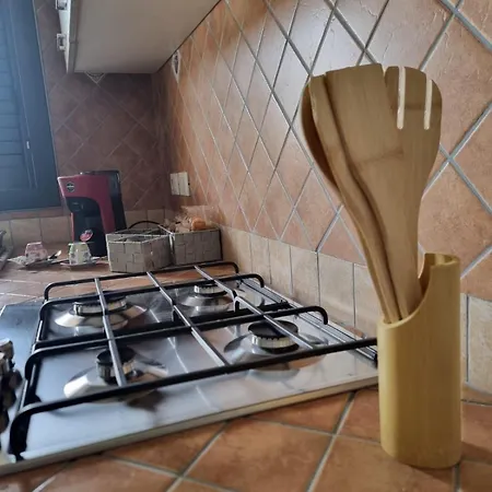 La Casa Del Sole 아베트라나